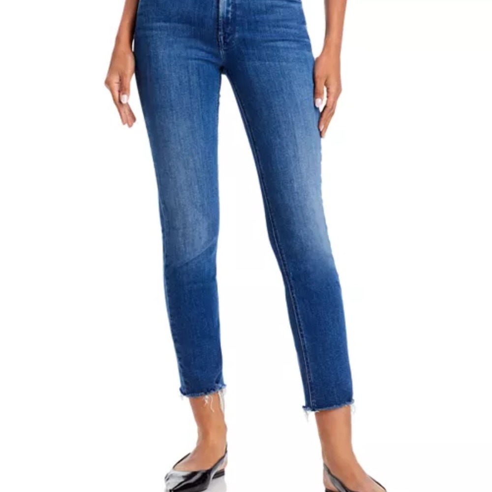 MOTHER Mid Rise Dazzler Crop Fray